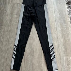 NWT TEREZ LEGGINGS